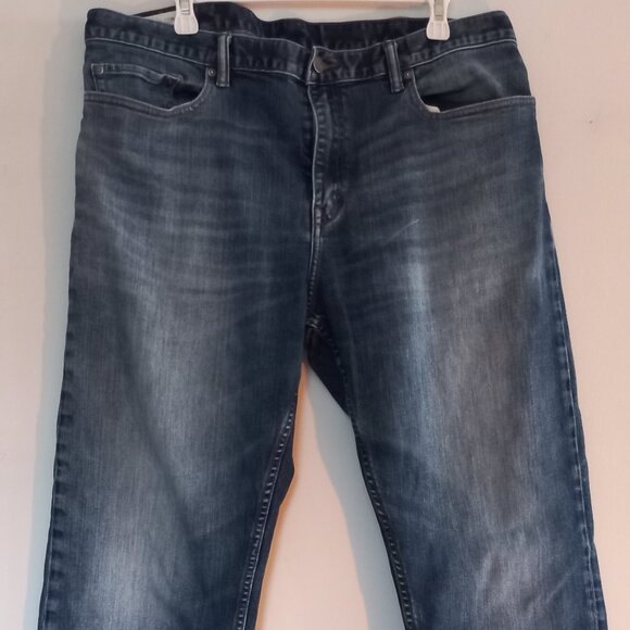 BANANA REPUBLIC straight leg jeans - Picture 3 of 9